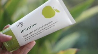 Sữa rửa mặt Innisfree Apple Seed Deep Cleansing Foam