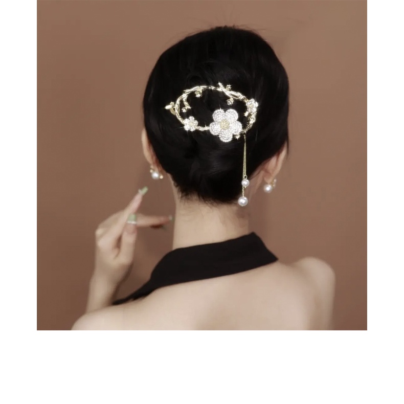 Kẹp Tóc Hình Cá Mập Bằng Kim Loại Đính Ngọc Trai Giả Phối Tua Rua Thời Trang Mùa Hè