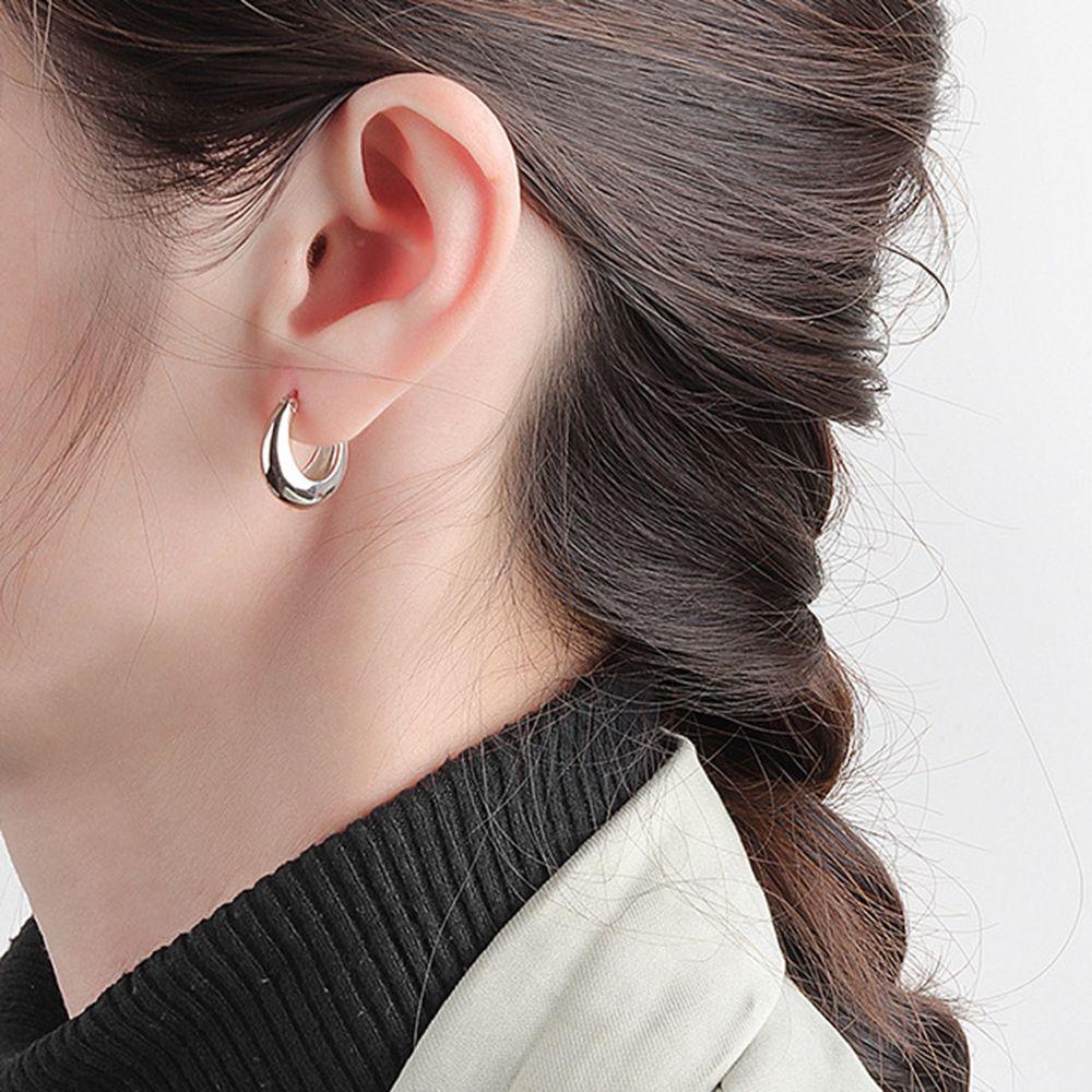 Bông Tai Dạng Vòng Cổ Điển Cho Nữ