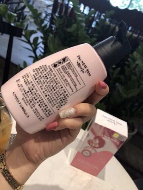 Sữa tắm kích trắng da toàn thân chiết xuất từ ngọc trai The New Skin 250gr (hàng chuẩn Hàn Quốc)