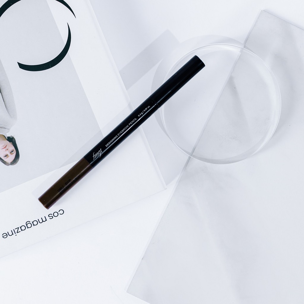 Chì kẻ mày ngang TFS Designing Eyebrow Pencil 2 đầu Hold Live