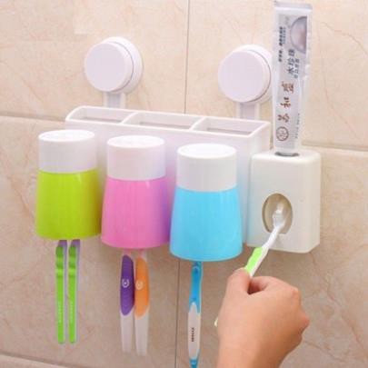 Dụng cụ nhả kem đánh răng kèm 3 cốc tự động - GIÁ KHUYẾN MẠI