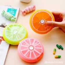 Hộp chia thuốc 7 ngày sử dụng ( giao màu ngẫu nhiên )