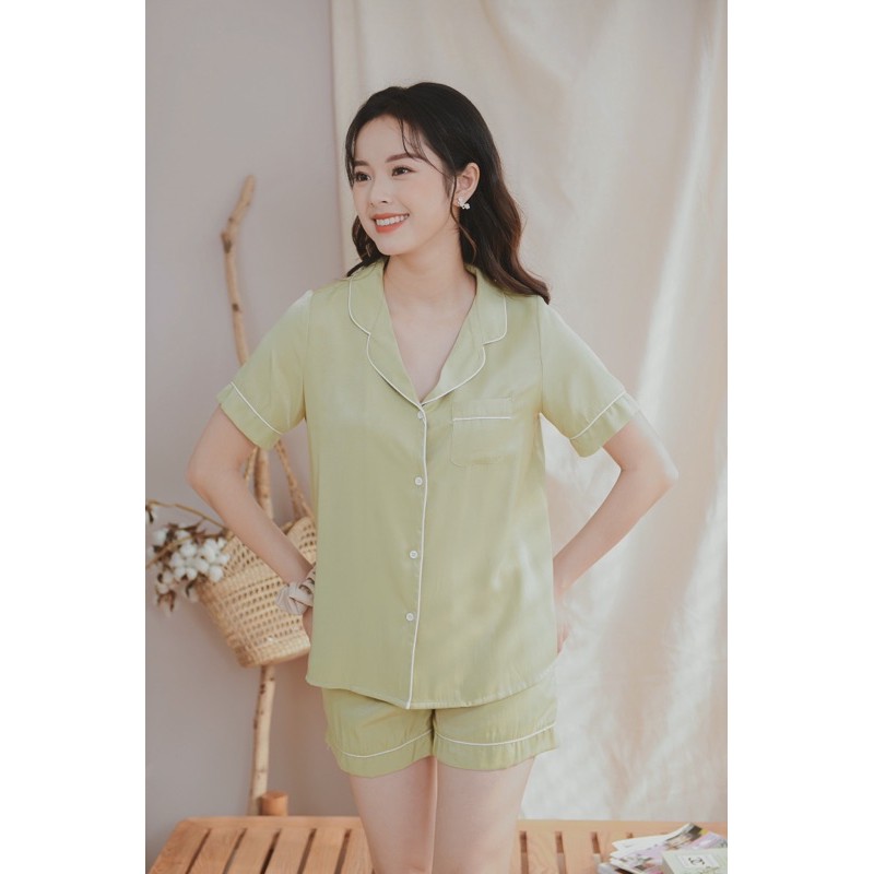 Bộ Pijama lụa trơn MOMOJAMA áo cộc quần cộc, bộ đồ mặc nhà cute chất liệu lụa tằm, size từ 40 -70kg, M1922 | BigBuy360 - bigbuy360.vn