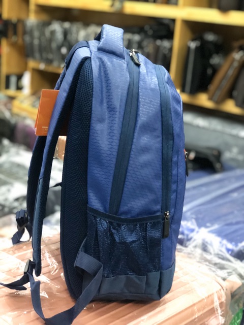 BALO  AOKING. CHÍNH HÃNG.HIẾT KẾ ĐẺ LAPTOP DÙNG CHO HOC SINH,CÔNG SỞ,DU LICH ..,DÙNG LÀ THÍCH