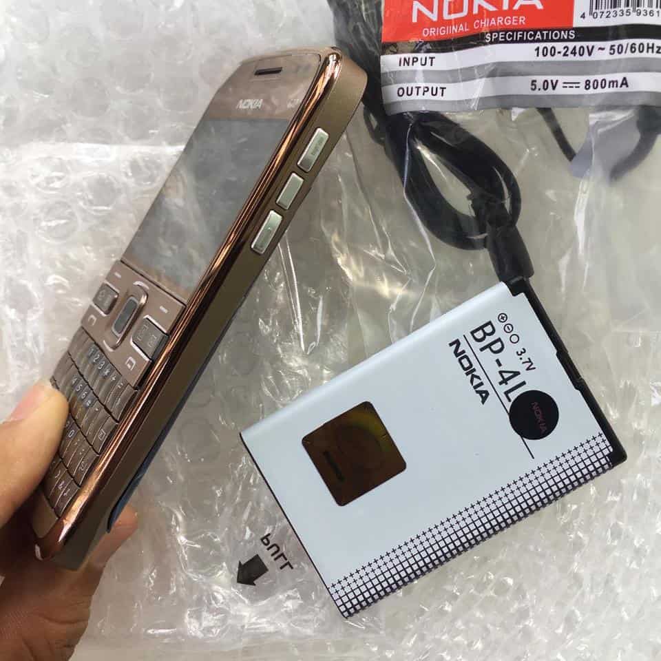 Điện thoại Nokia E72 Wifi, 3G chơi game Nông trại, ngọc rồng [Bảo hành 12 tháng]