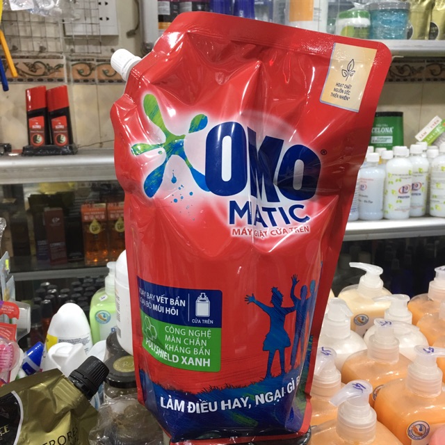 Nước giặt OMO Matic xoáy bay vết bẩn, loại bỏ mùi hôi 2,2kg