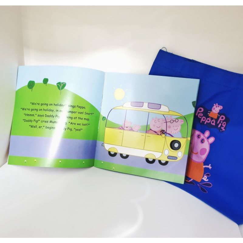 Túi tặng kèm bộ Peppa pig 10 cuốn