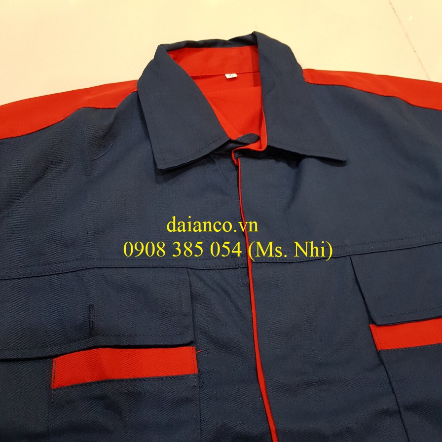 Quần áo bao hộ lao động màu tím than phối đỏ DA11- Hình thật