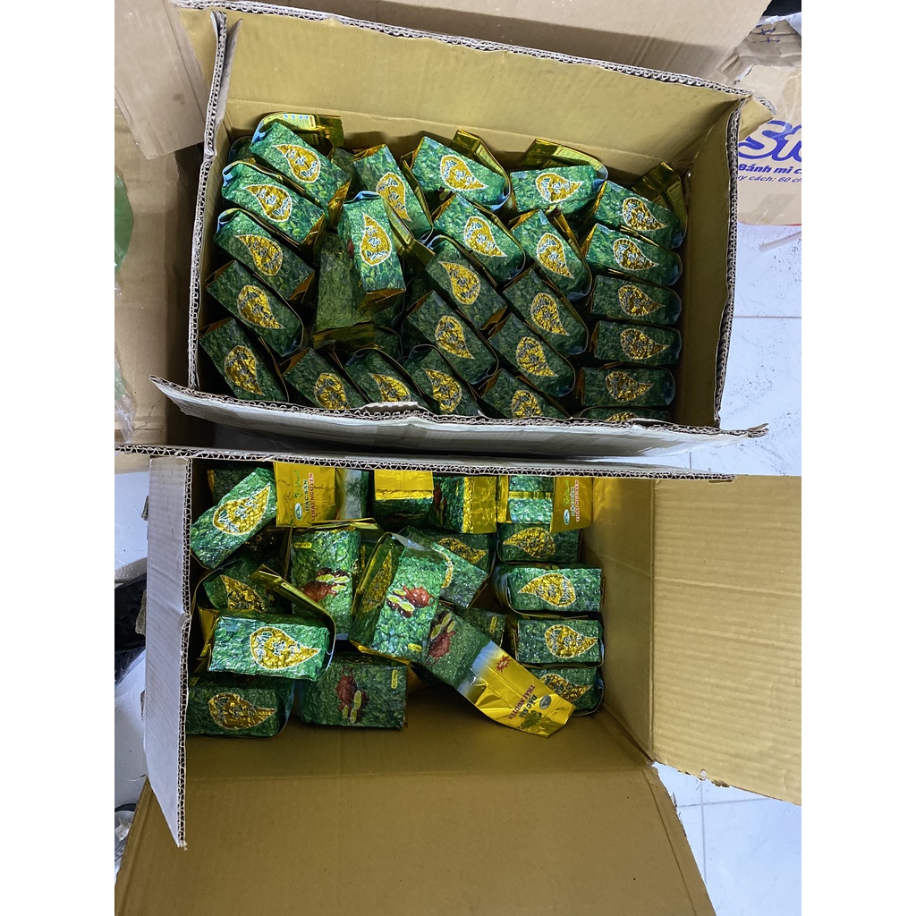 Trà búp khô đặc sản Tân Cương, Thái Nguyên kèm hộp đựng sắt đẹp - 100g