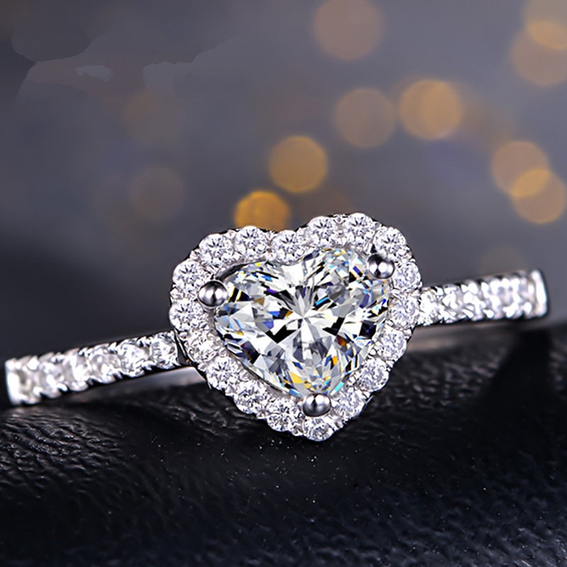 S925 Nhẫn đính kim cương giả hình trái tim sang trọng R950