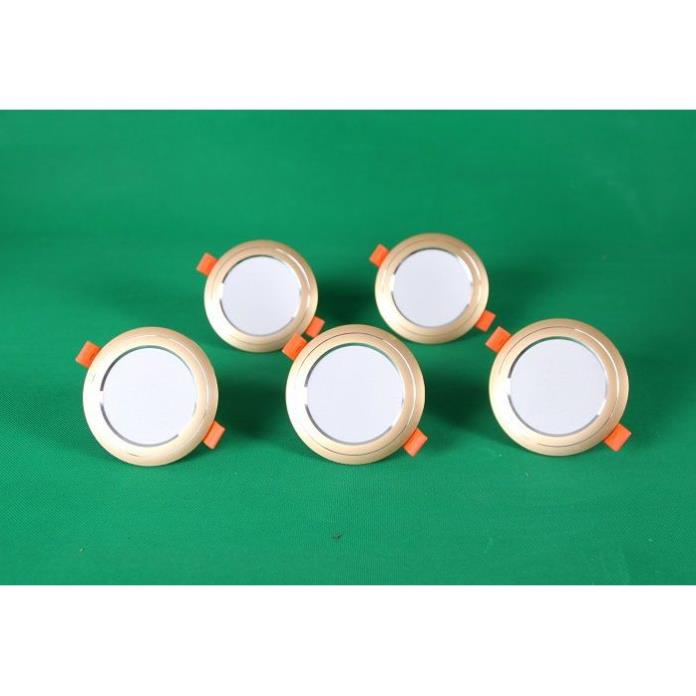 Đèn Led âm trần đổi màu 5w vỏ vàng, đèn trang trí giá rẻ