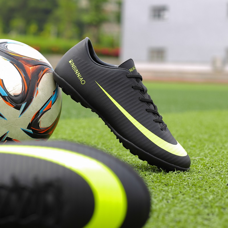 Giày đá bóng TF/FG C Ronaldo Mercurial kích thước 35-45 dùng cho sân cỏ nhân tạo