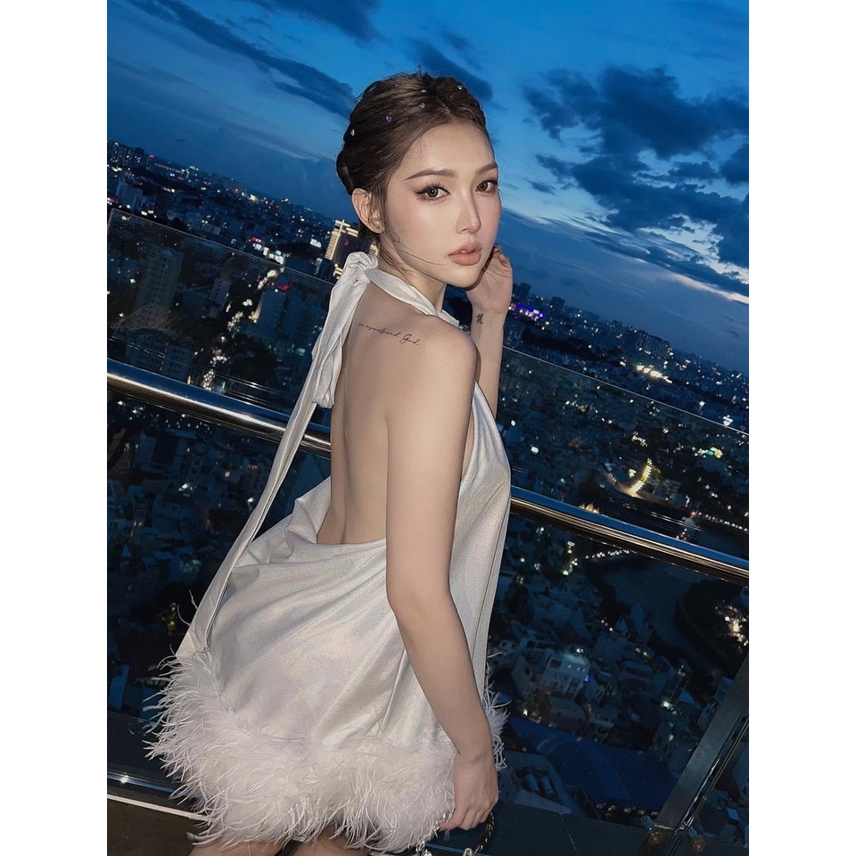 Đầm trắng kim tuyến lông dây cổ yếm cột nơ hở vai lưng sexy ulzzang gợi cảm quyến rũ đi tiệc sang trọng bar club