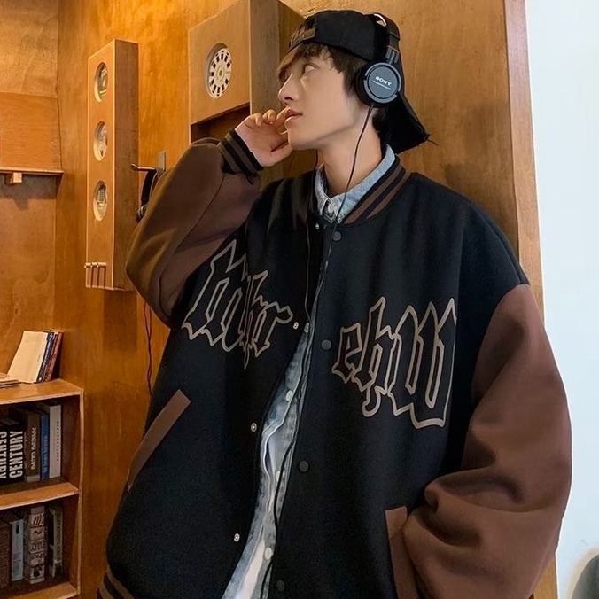 Áo Khoác Bóng Chày Dáng Rộng Màu Xanh Lá Cho Nam