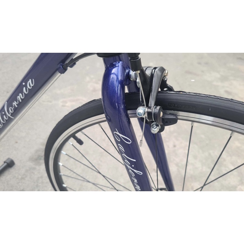 Xe đạp thể thao California City 250 . Tặng kèm :cặp chắn và bộ bình nước.