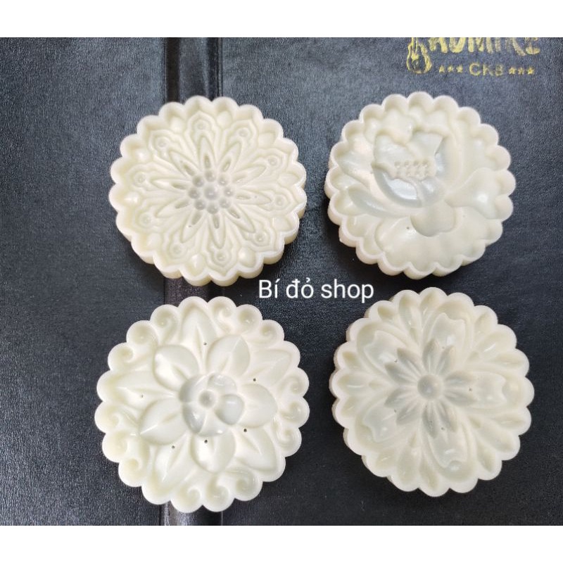 Khuôn trung thu lò xo 2022 NHỤY 5 CÁNH 4 mặt 1 nhấn 125g