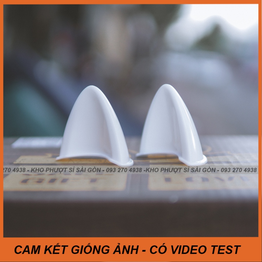 Phụ kiện tai mèo nhựa màu trắng bóng gắn mũ bảo hiểm nửa đầu - nón 3/4 - fullface siêu kute