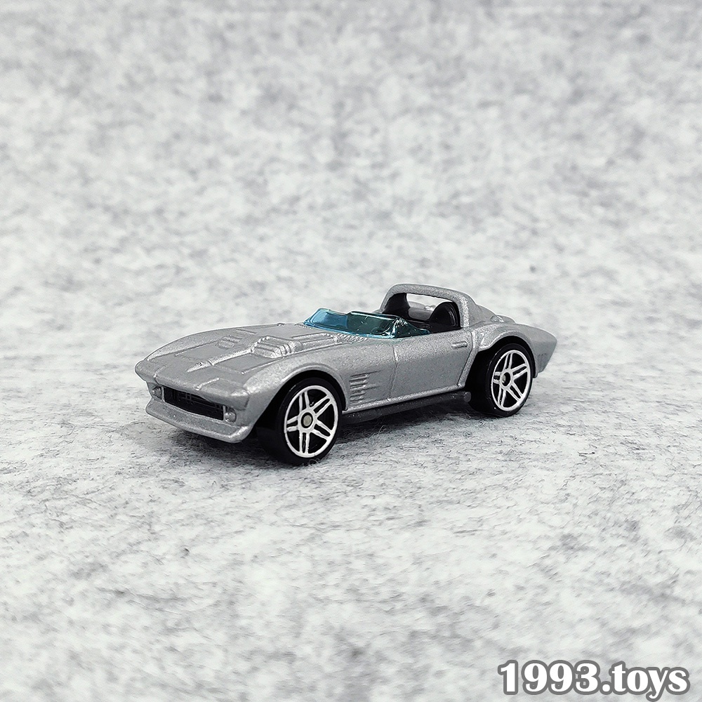 Xe mô hình 1:64 Hot Wheels Fast &amp; Furious Series 2021 - Corvette Grand Sport Roadster GRP58