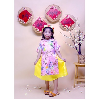Bộ áo dài bé gái tết sum vầy đón xuân, chợ xuân 2021