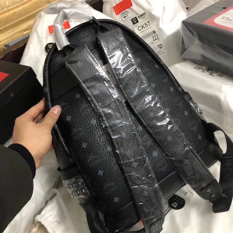 𝘽𝙖𝙡𝙤 màu đen