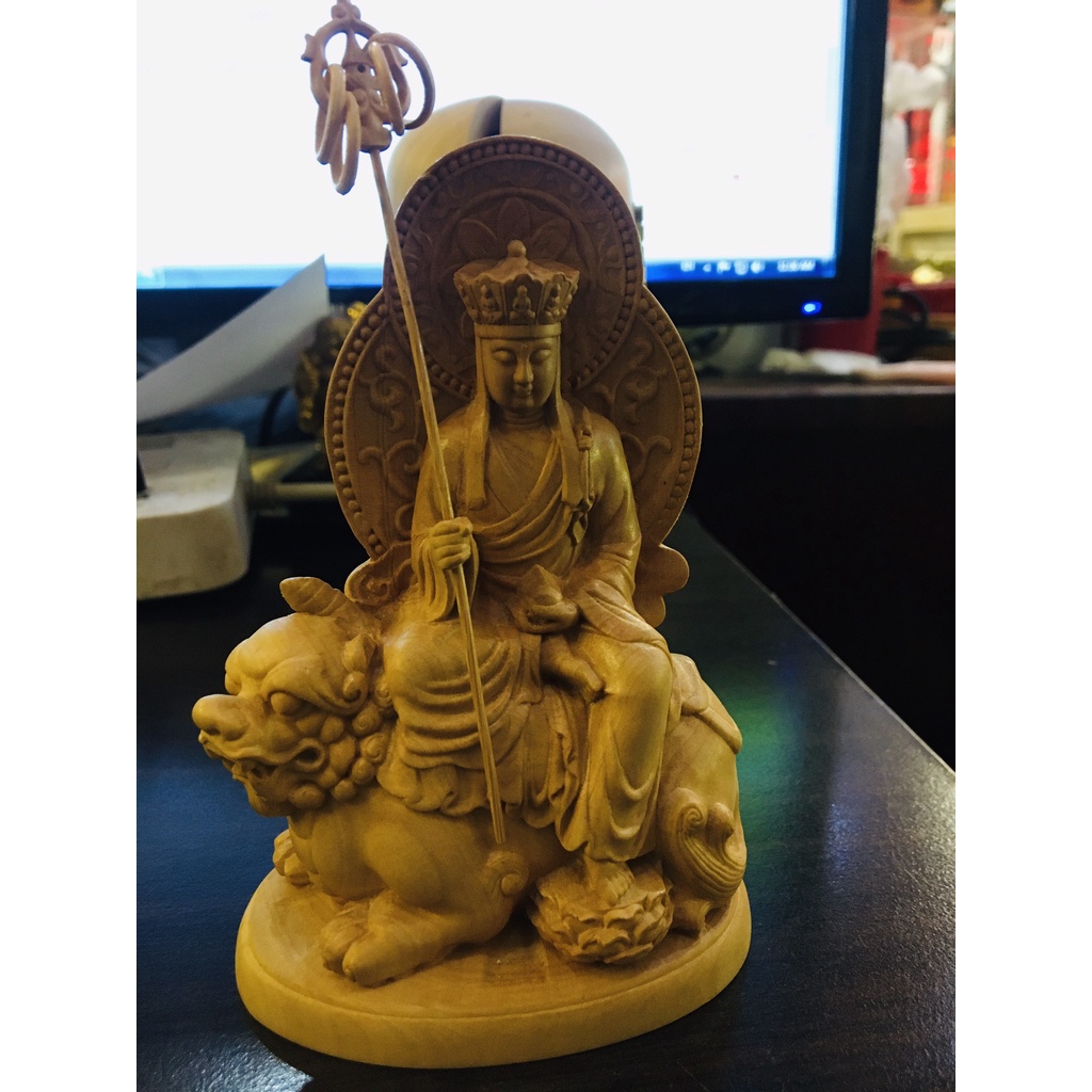 Tượng Địa Tạng  ngồi trên Đề Thính - Văn phòng phẩm Nhơn Phát