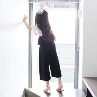 Set yếm bé gái ( hàng cao cấp- k kèm áo trong)