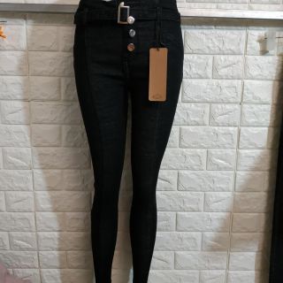 Quần bò nữ 110k hàng Co giãn chất dày dặn có đủ size S M L lên form chuẩn giặt không bai không xù đảm bảo chất đẹp giá r