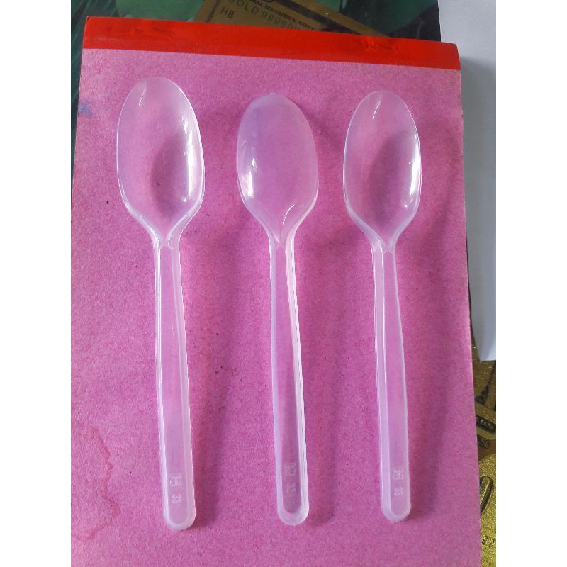 Muỗng nhựa trong cao cấp 1 gói 80 cái