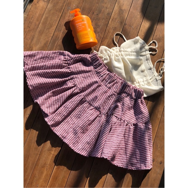 Chân váy xoè lolita hai tầng kẻ sọc lưng thun có quần bảo hộ xinh xắn