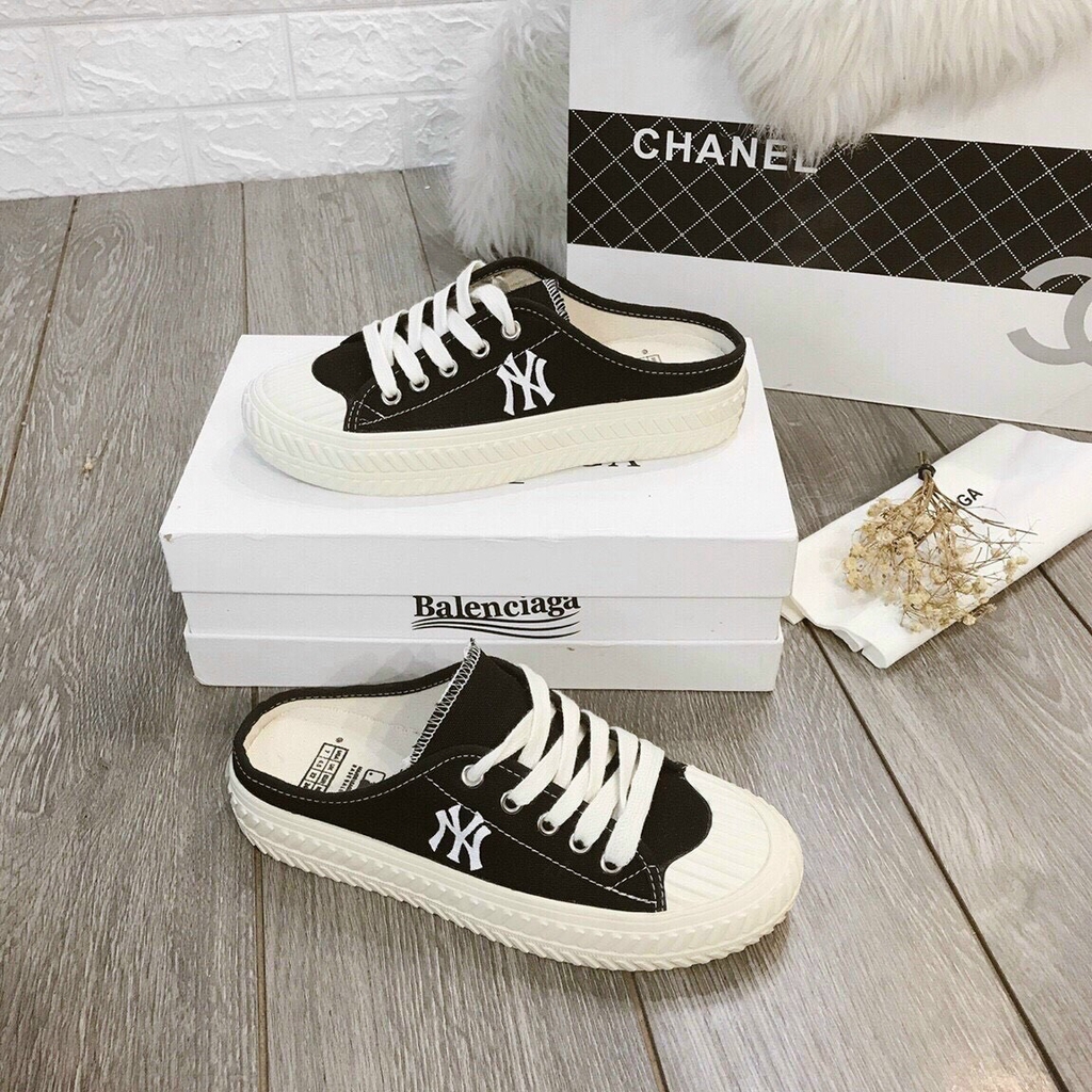 FREESHIP GIÀY SỤC THỂ THAO NỮ THÊU CHỮ MẪU MỚI SIÊU HOT 2020 ( FORM RỘNG) | BigBuy360 - bigbuy360.vn