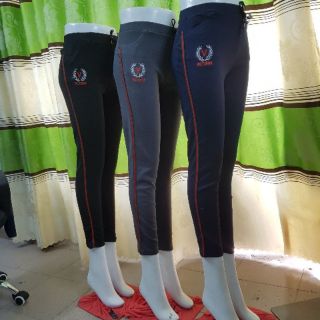 Quần leggings