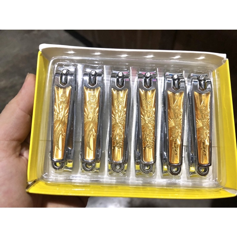 Bấm móng tay cao cấp đính kim cương thép không rỉ người lớn 1 cái