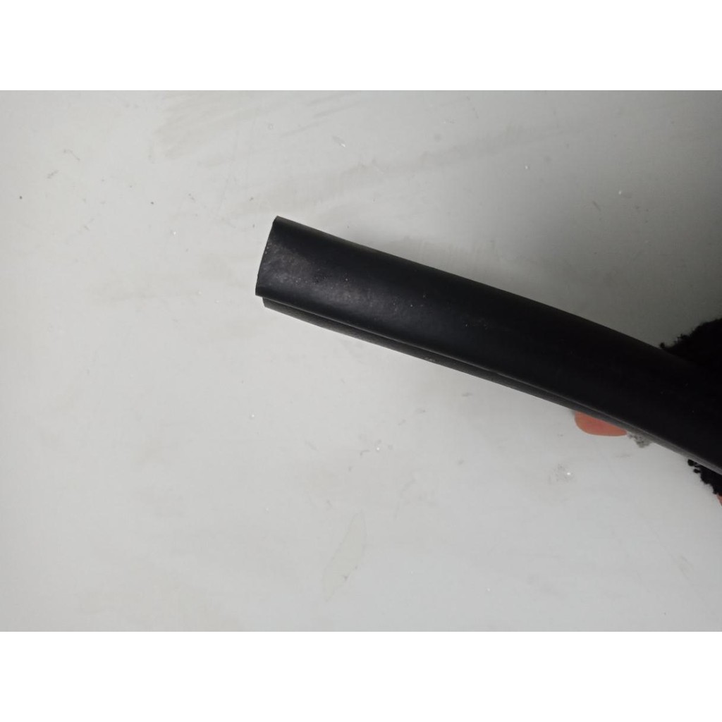 Gioăng / Ron khung cửa Vios 08-13 -tặng vòng xoay hương hoa