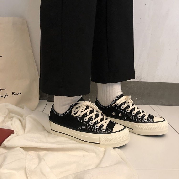 [ Mã 66CBSALE giảm 30K đơn 200K] Giày Vải Canvas Mũi Tròn Màu Trơn Phối Dây Đan Chéo Sành Điệu Cho Nữ | BigBuy360 - bigbuy360.vn