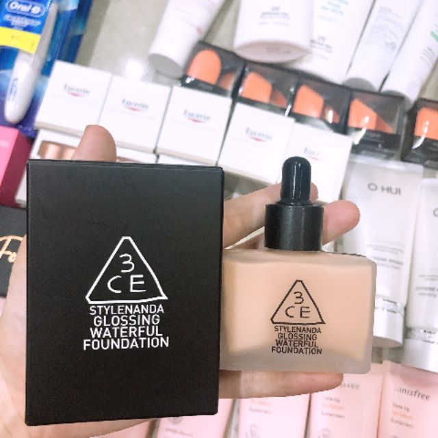 Kem Nền 3CE Stylenanda Glossing Waterful Foundation SPF15