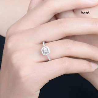 Nhẫn nữ đính đá zircon thời trang