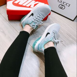 Giày thể thao nữ siêu hot