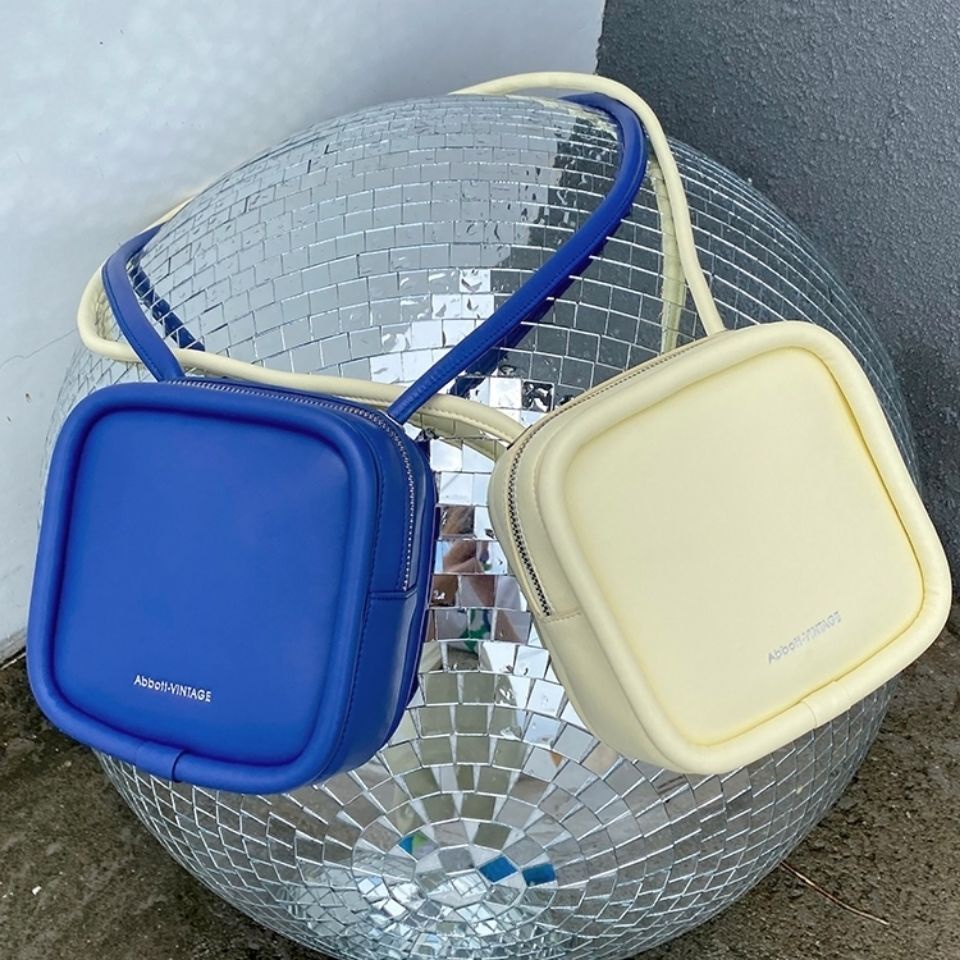 Túi đeo chéo hình vuông nhỏ thời trang cho nữ mùa hè mới 2021