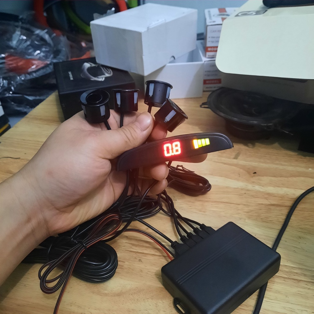 Bộ cảm biến lùi, báo lùi 4 mắt ASSISTANT  cảnh báo va chạm cho xe ô tô