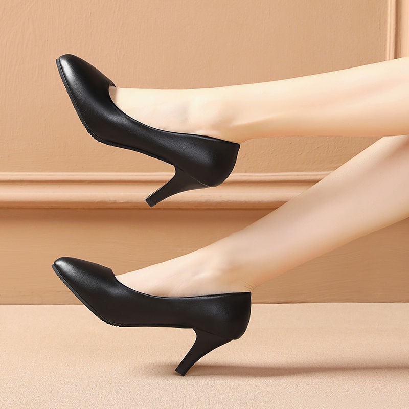 Giày cao gót chất liệu da mềm màu đen phong cách thời trang dành cho nữ dễ phối đồ