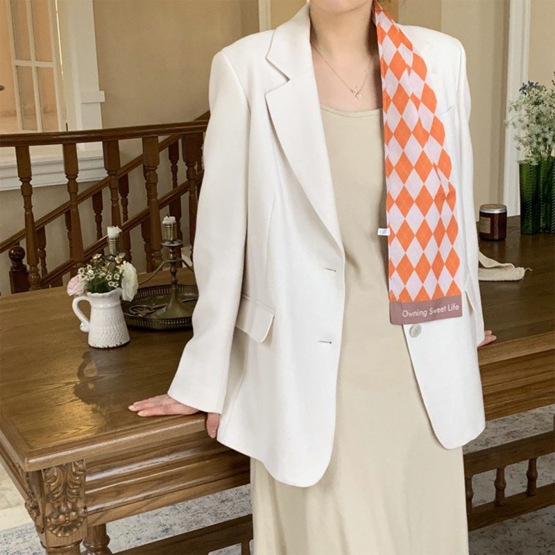 Khăn Quàng Cổ Lụa Họa Tiết Kim Cương Sang Trọng