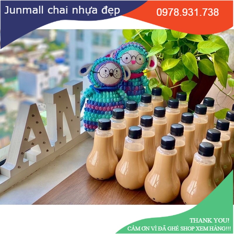 Chai nhựa hình bóng đèn 330ml fi28 kèm nắp