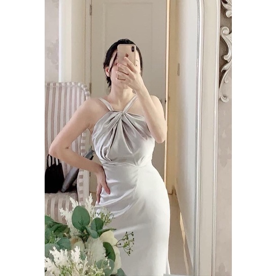 ĐẦM CỔ YẾM XANH ĐÁ KÈM MÚT NGỰC