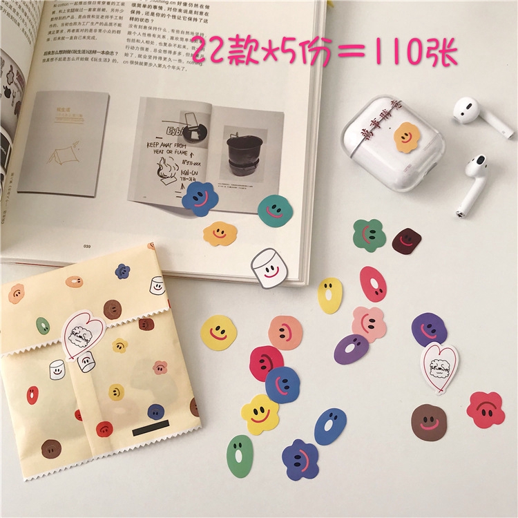 Set 110 miếng dán trang trí cỡ nhỏ hình mặt cười đáng yêu | BigBuy360 - bigbuy360.vn