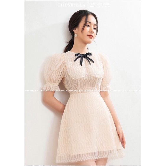 TAG CÀI NƠ ĐEN NÉT ĐỨT KÈM ĐÁ SÁNG