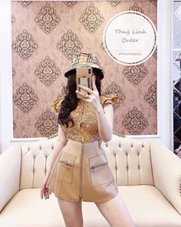 Quần giả váy da Ysl