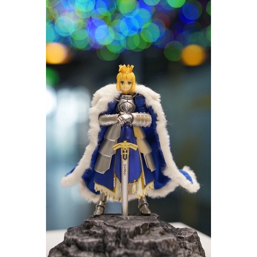 Vương miện tỷ lệ 1/12 dành cho mô hình Figma Saber