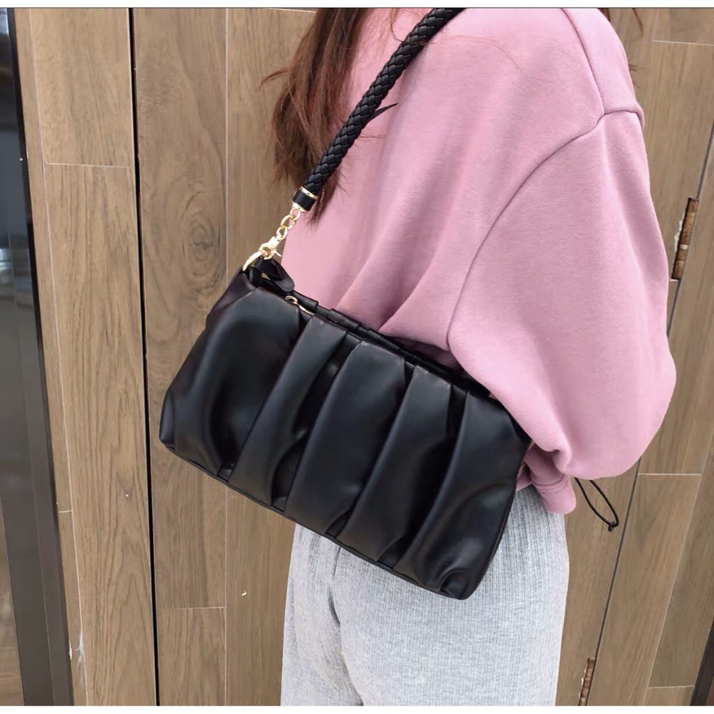 Micocah - Túi xách đeo vai gấp nếp Micocah HSE 475 MCC475 | BigBuy360 - bigbuy360.vn