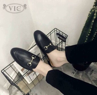 Giày sục nam chất da khoá xích vàng